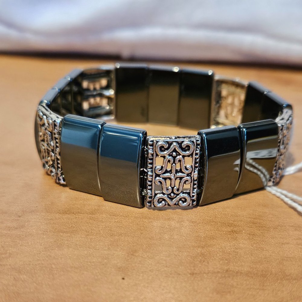 Hematite bracelet - Picture 3 of 3